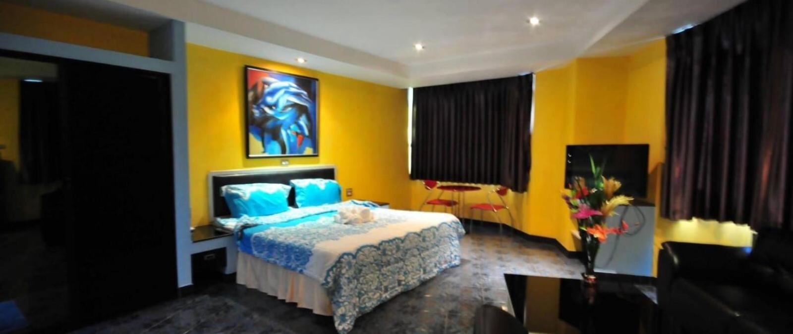 Koenig Hotel Pattaya Near Walking Street Zewnętrze zdjęcie
