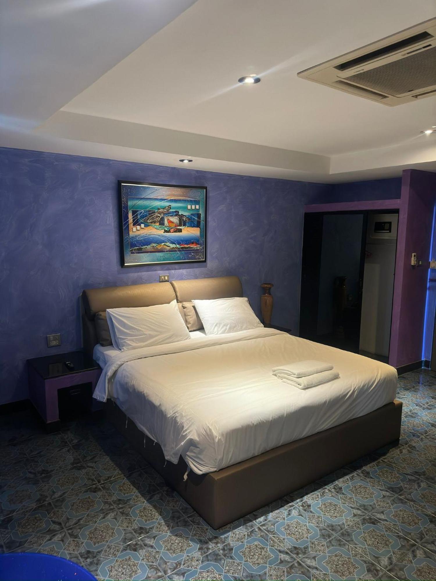 Koenig Hotel Pattaya Near Walking Street Zewnętrze zdjęcie