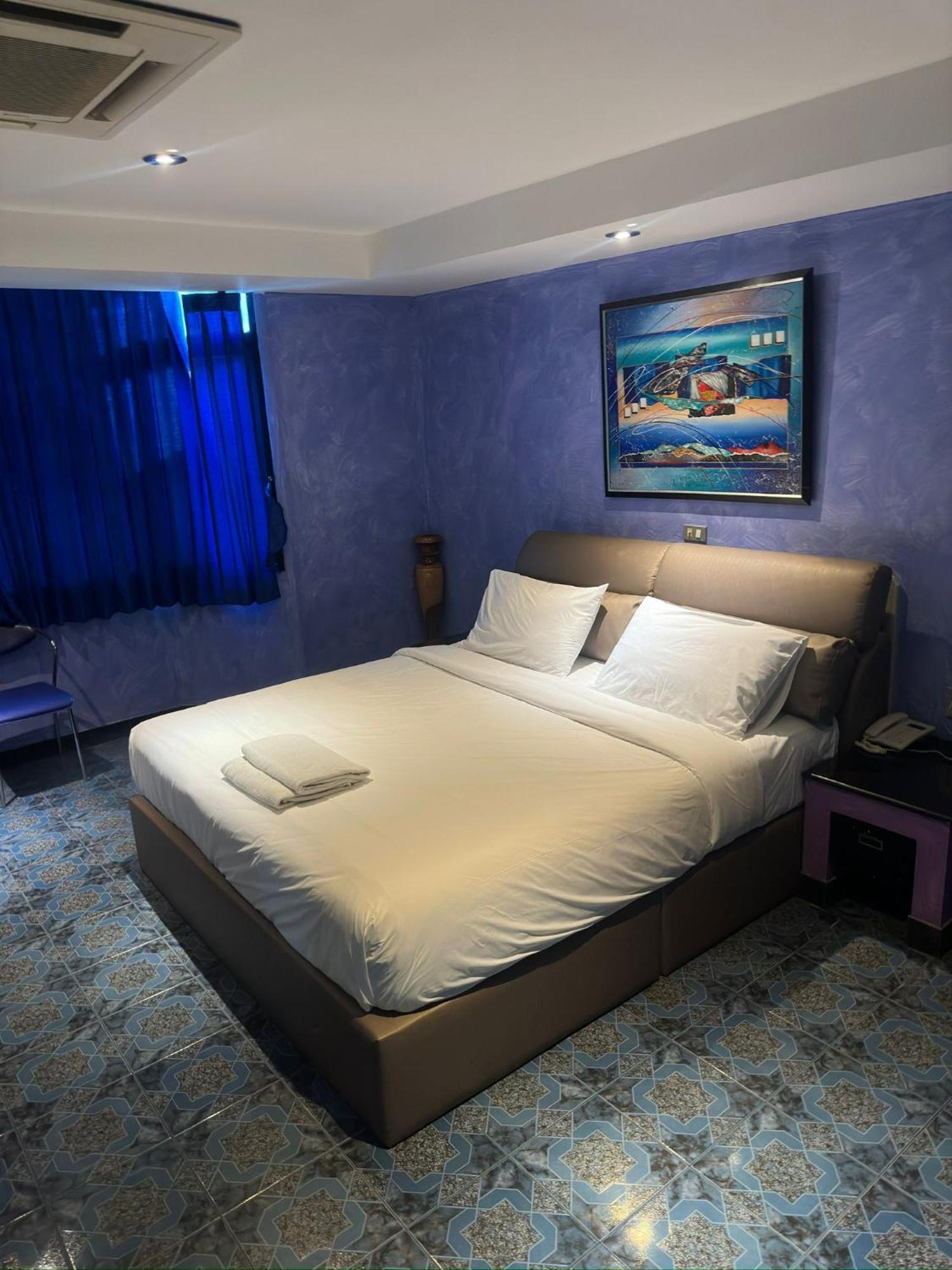 Koenig Hotel Pattaya Near Walking Street Zewnętrze zdjęcie